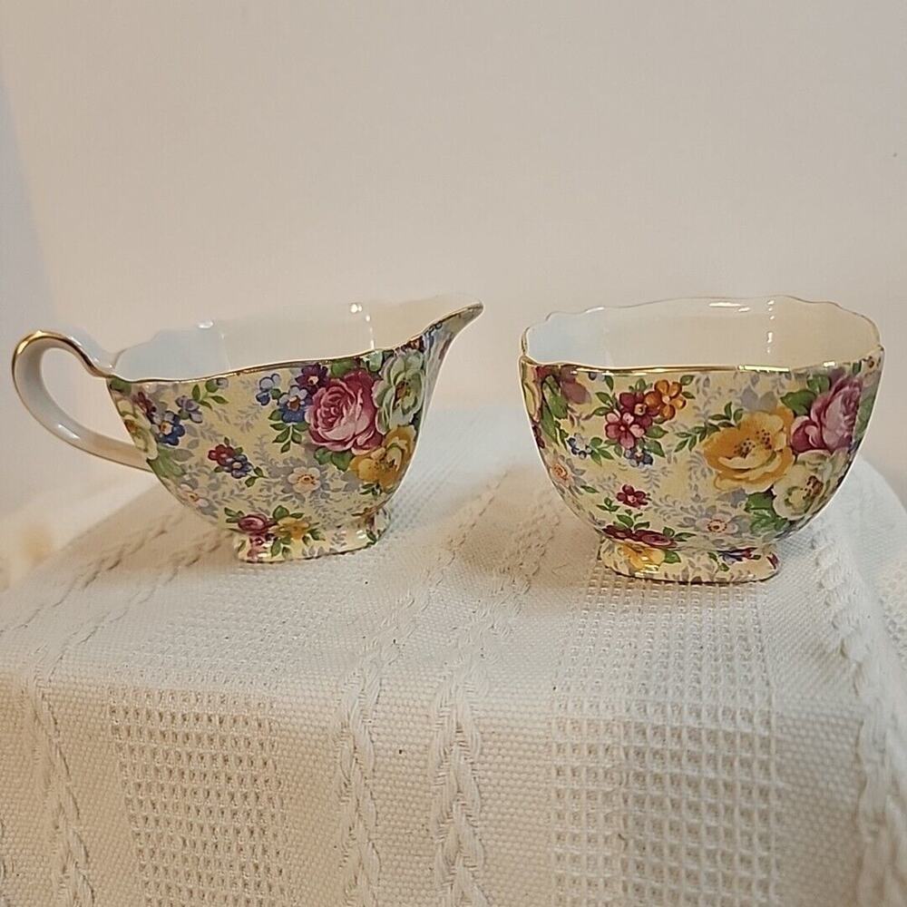 Floral Porcelain Creamer and Sugar Bowl - Multi-Color